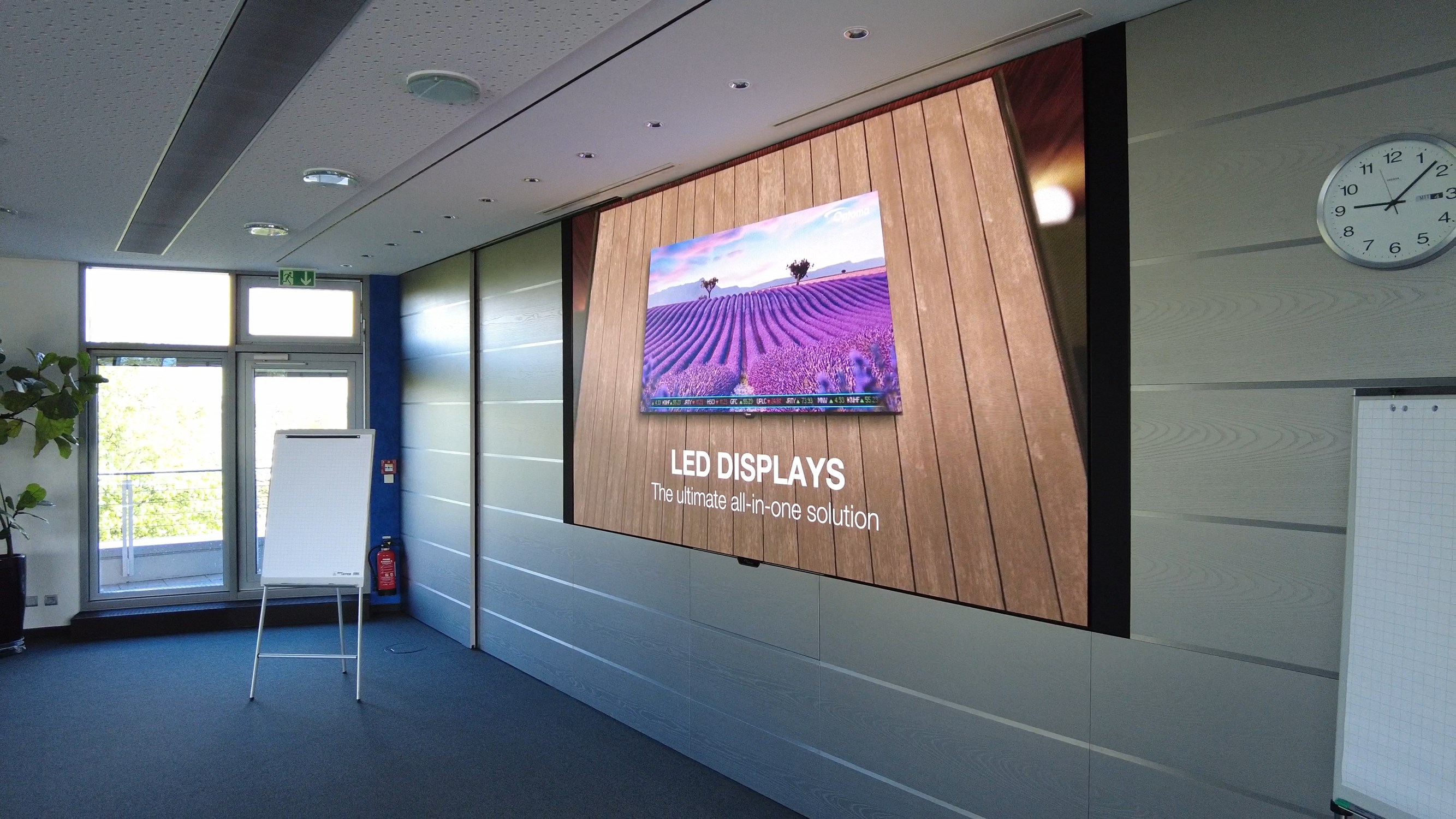 Optomas mehrfach preisgekröntes All-in-One LED-Display übertrifft erneut die Erwartungen bei Badenova in Deutschland 