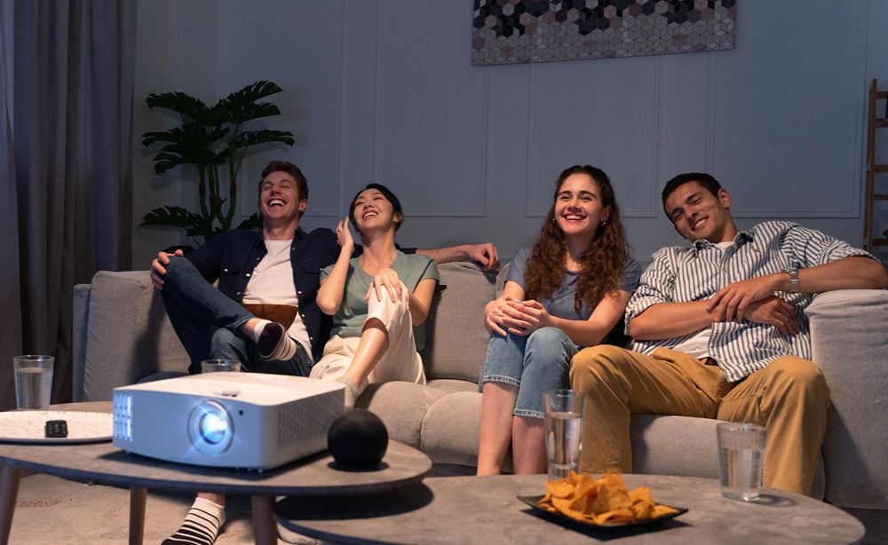 Gallery image UHD55-14